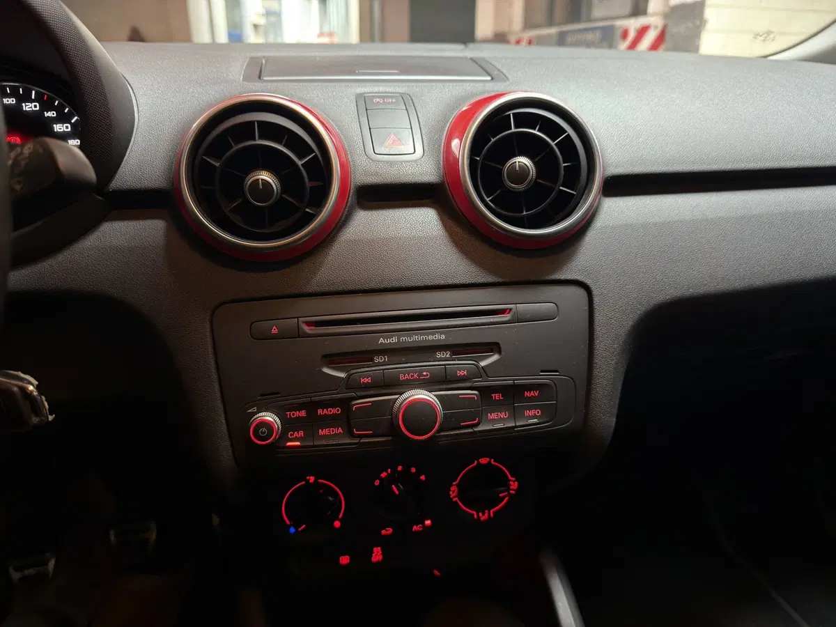 Audi A1 usata a Milano (12)