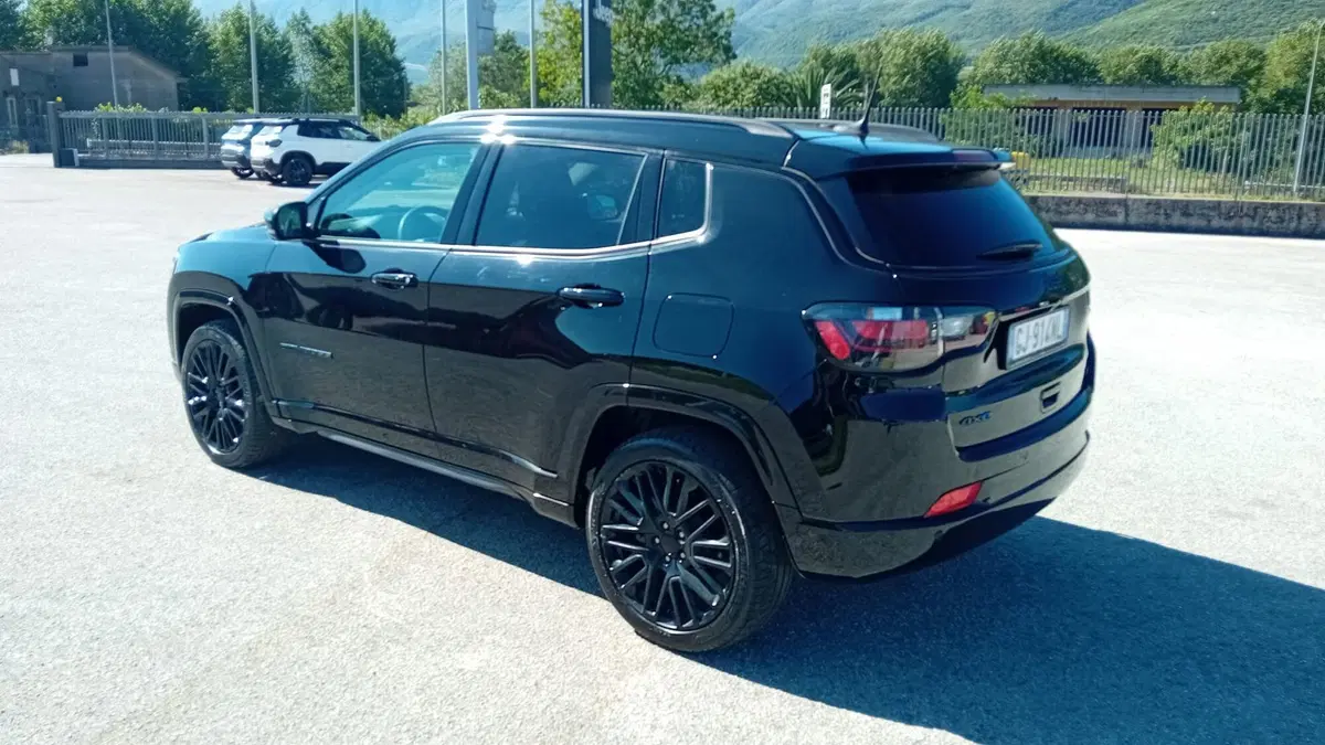 Jeep Compass usata a Benevento (6)