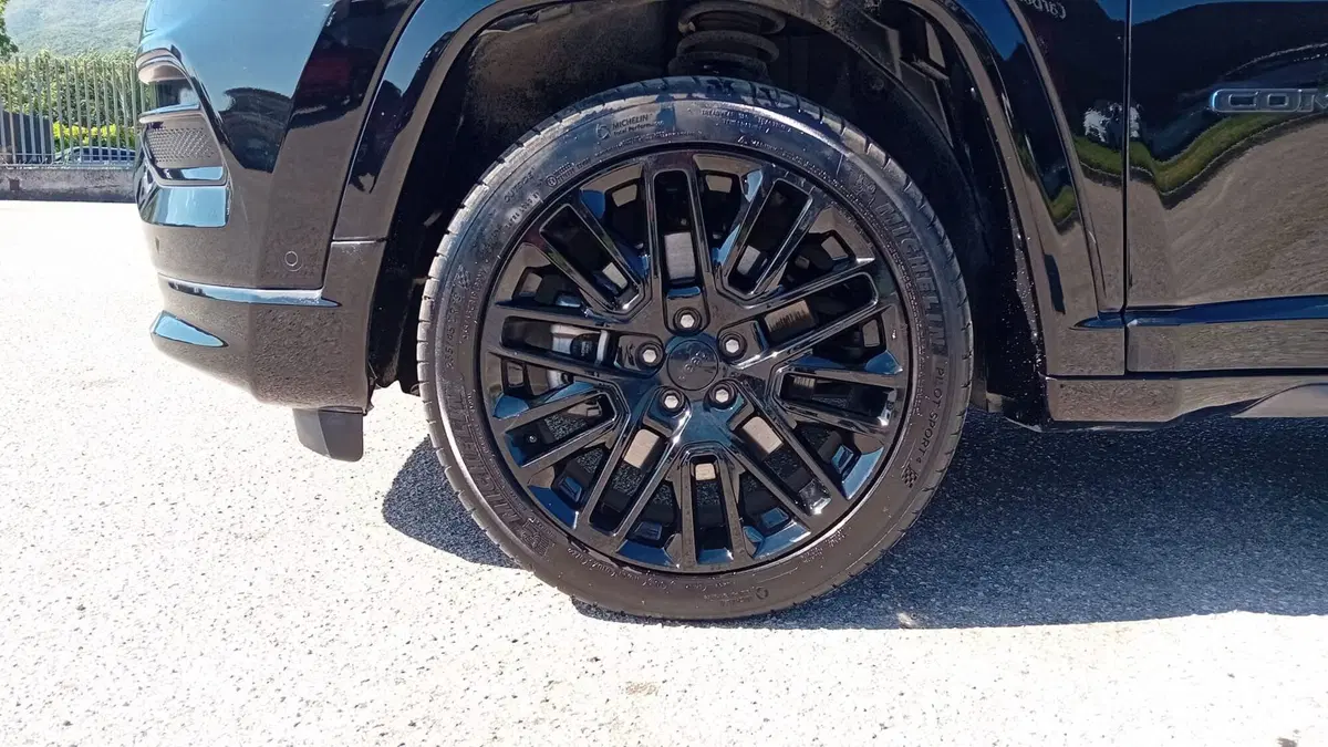 Jeep Compass usata a Benevento (8)