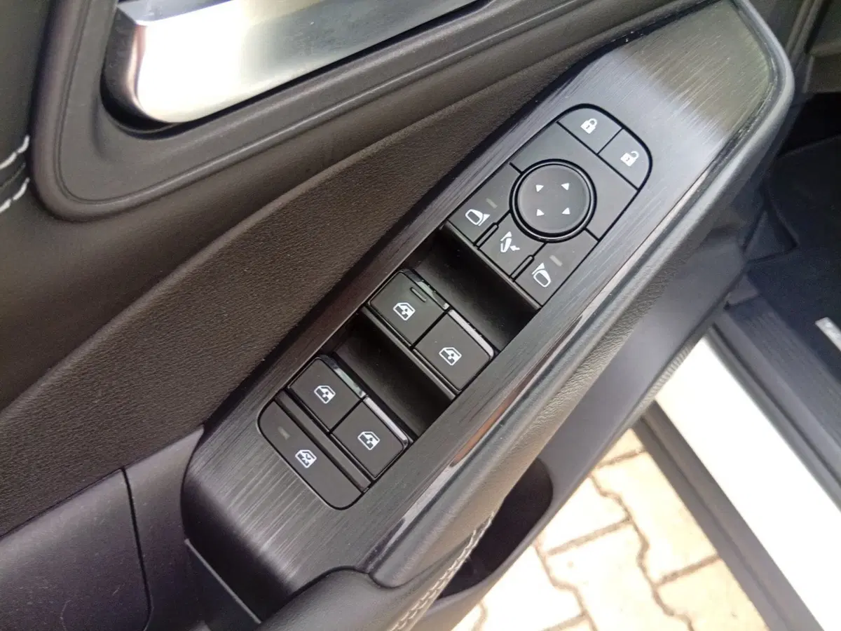 Nissan Qashqai usata a Brescia (17)