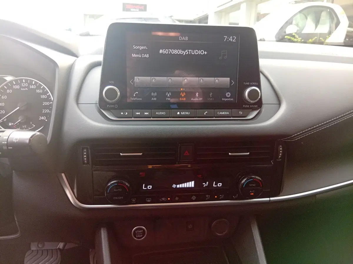 Nissan Qashqai usata a Brescia (19)