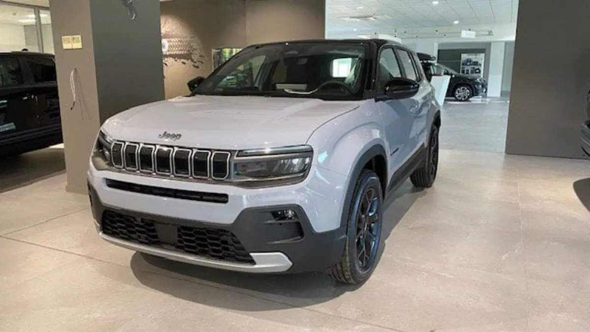 Jeep Avenger nuova a Benevento