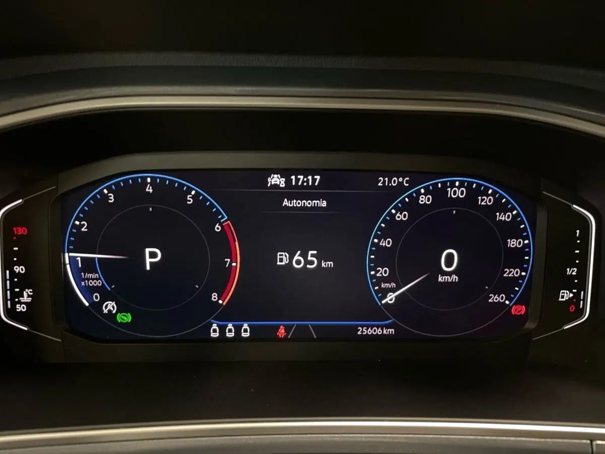 Volkswagen T-Roc usata a Prato (13)