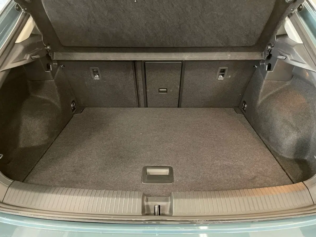 Volkswagen T-Roc usata a Prato (8)