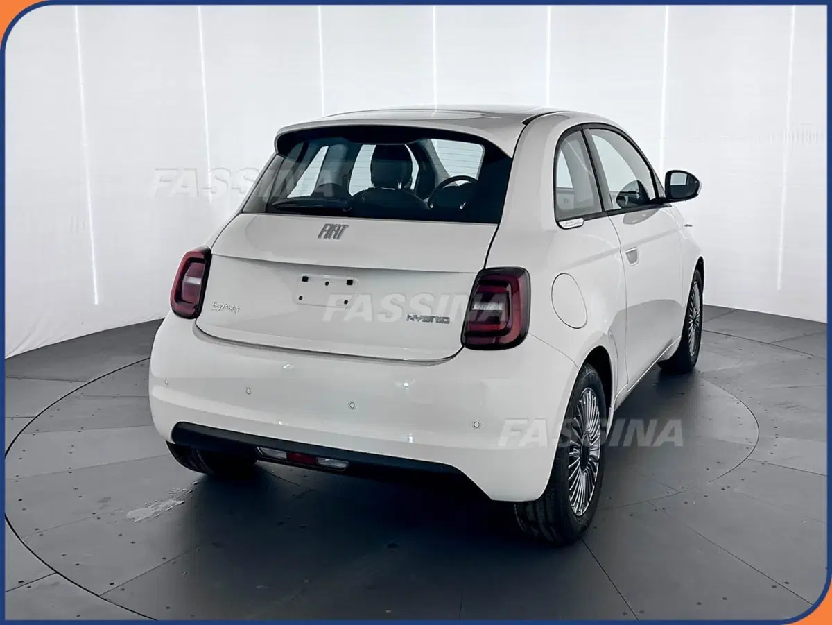 Fiat 500 nuova a Milano (6)
