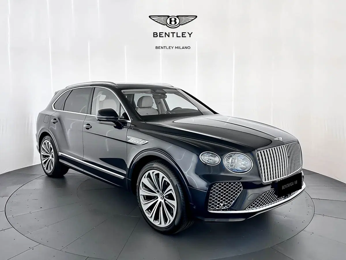 Bentley Bentayga nuova a Milano