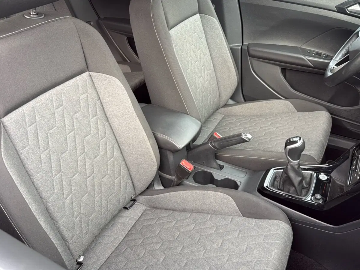 Volkswagen T-Cross usata a Terni (11)