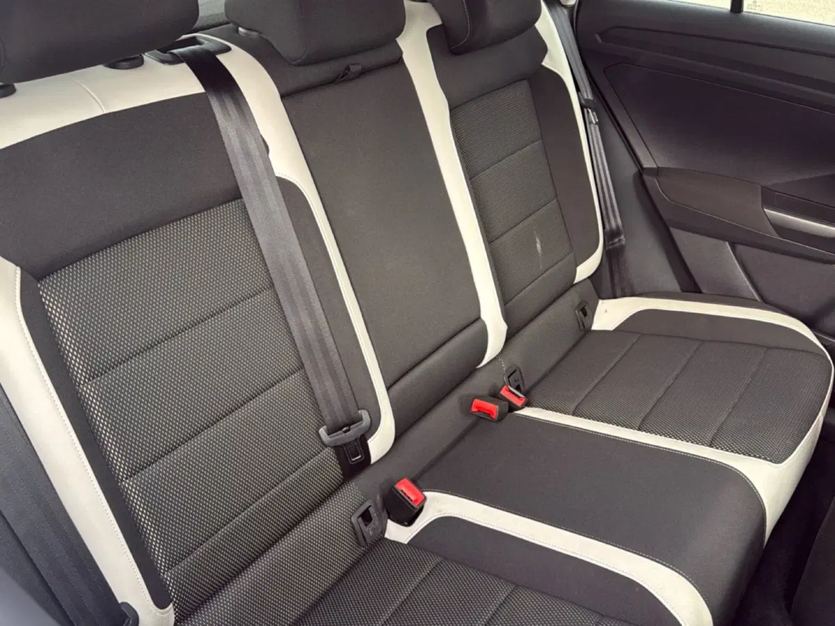 Volkswagen T-Roc usata a Terni (12)