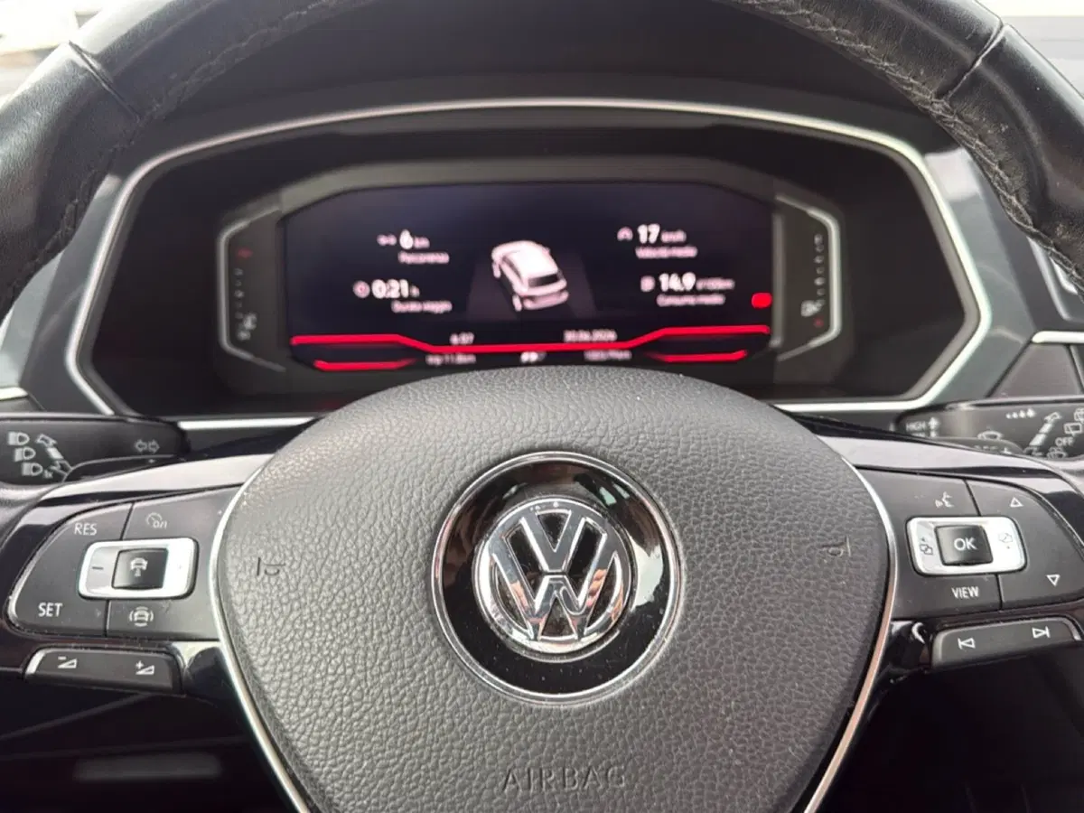 Volkswagen Tiguan usata a Terni (17)