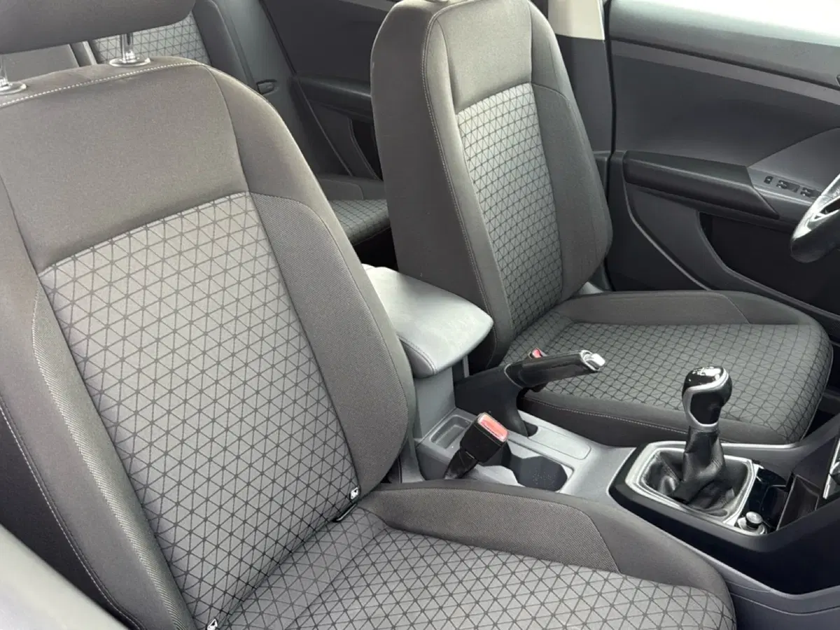 Volkswagen T-Cross usata a Terni (11)