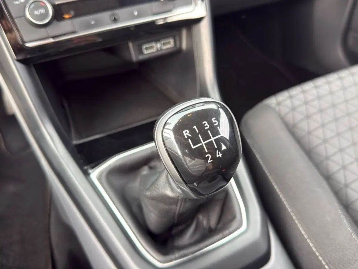 Volkswagen T-Cross usata a Terni (13)