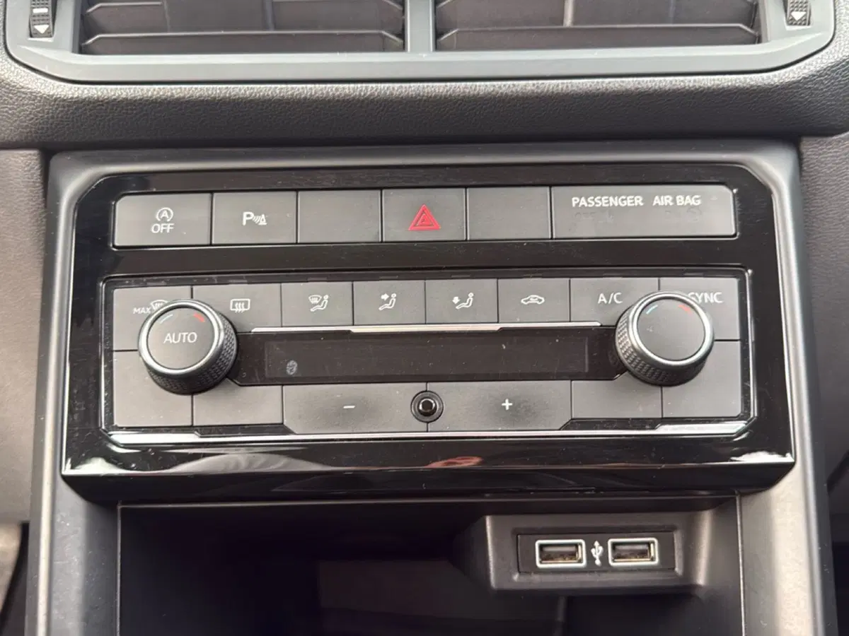 Volkswagen T-Cross usata a Terni (14)
