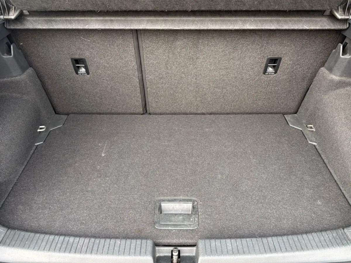 Volkswagen T-Cross usata a Terni (9)