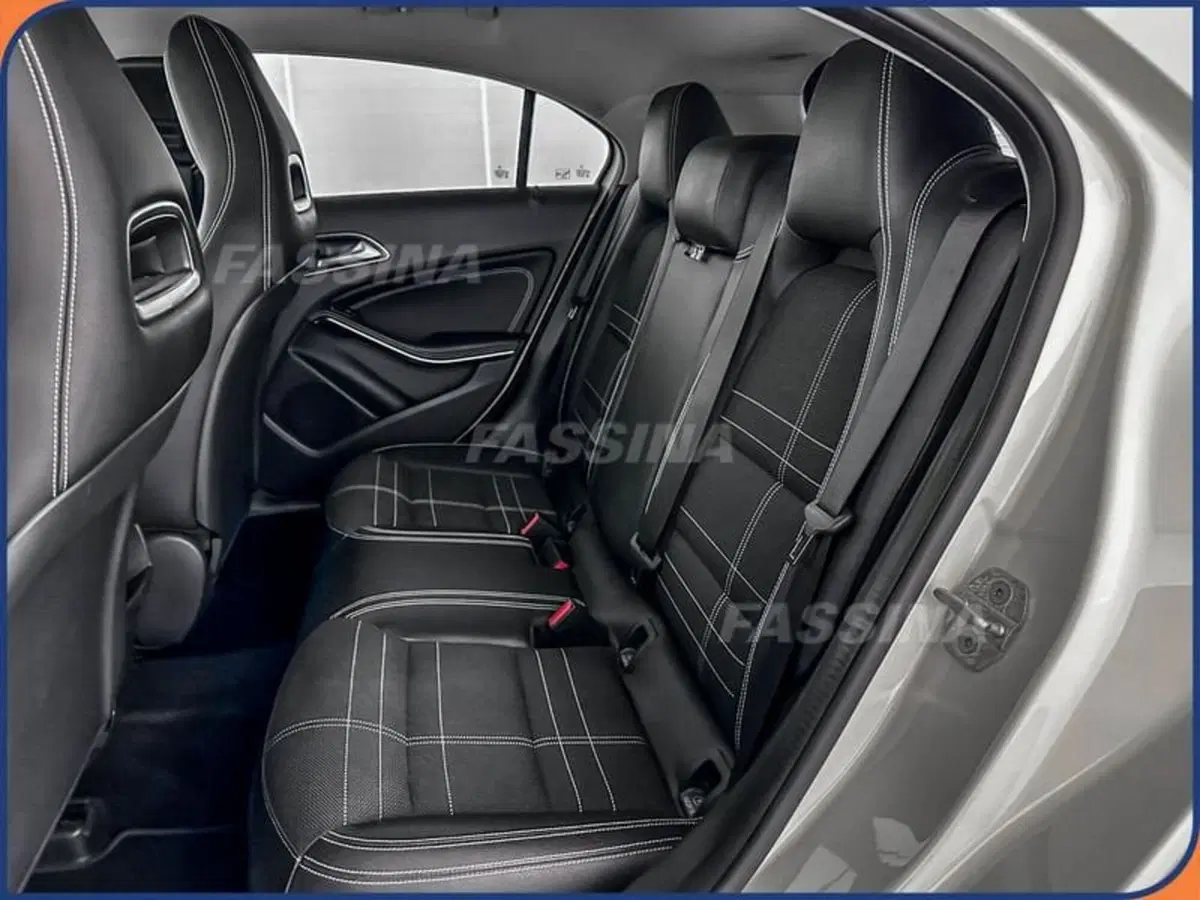 Mercedes-Benz Classe A usata a Milano (10)