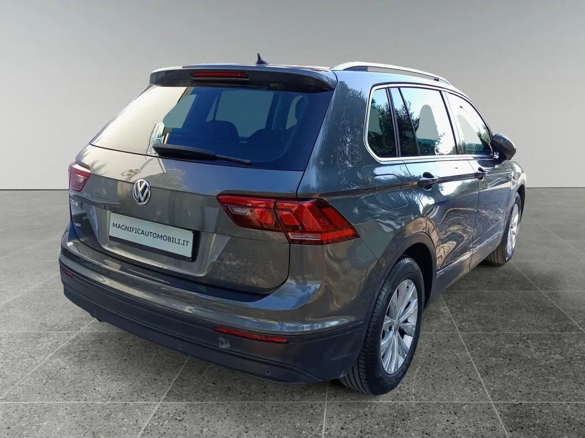 Volkswagen Tiguan usata a Bari (2)