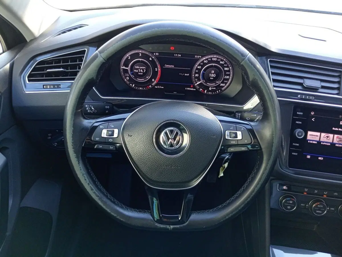 Volkswagen Tiguan usata a Bari (3)