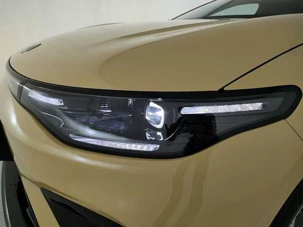 Leapmotor B05 nuova a Caserta (10)