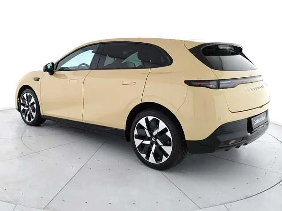 Leapmotor B05 nuova a Caserta (7)