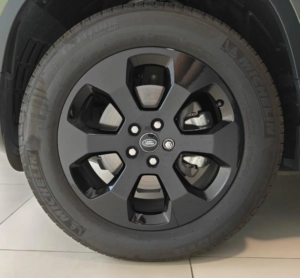 Land Rover Defender usata a Venezia (9)