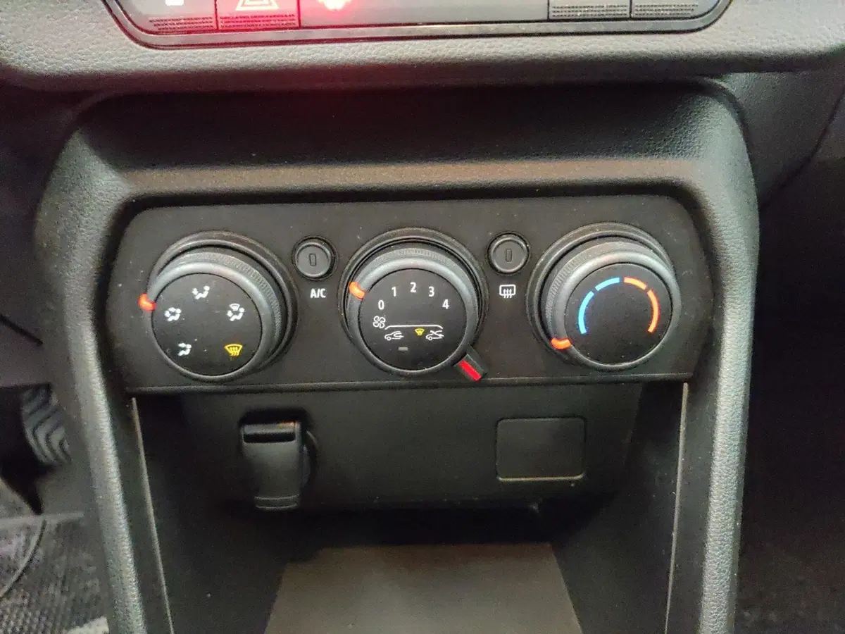 Dacia Sandero usata a Arezzo (18)