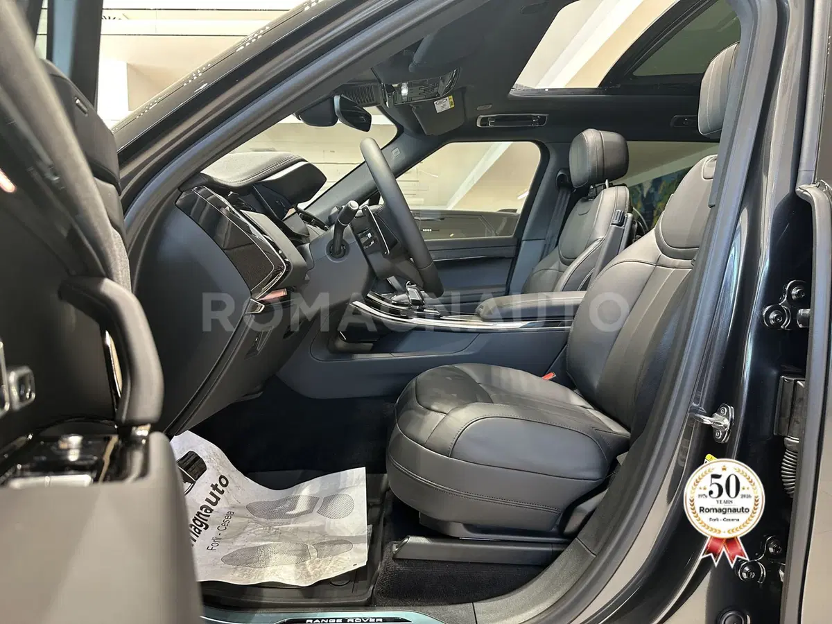 Land Rover Range Rover Sport nuova a Forlì-Cesena (14)