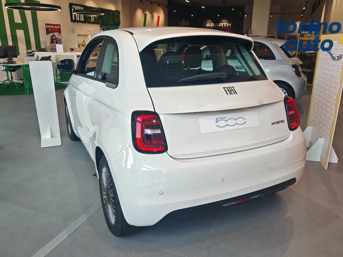 Fiat 500 nuova a Torino (3)