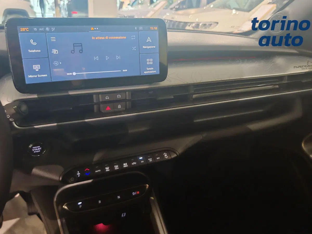 Jeep Avenger nuova a Torino (16)