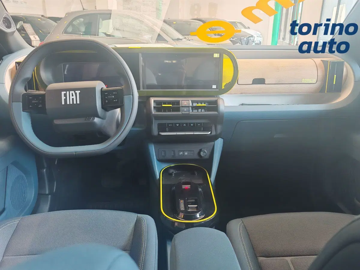 Fiat Grande Panda nuova a Torino (12)