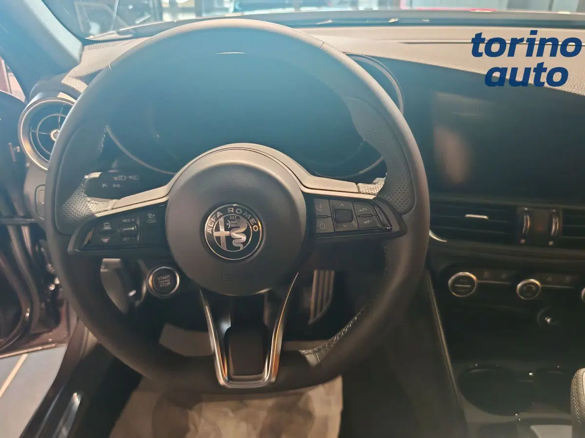 Alfa Romeo Giulia nuova a Torino (13)