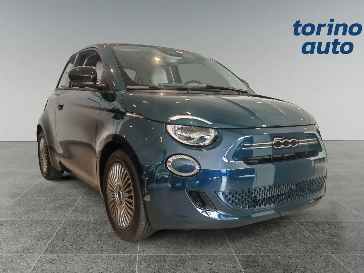 Fiat 500 nuova a Torino