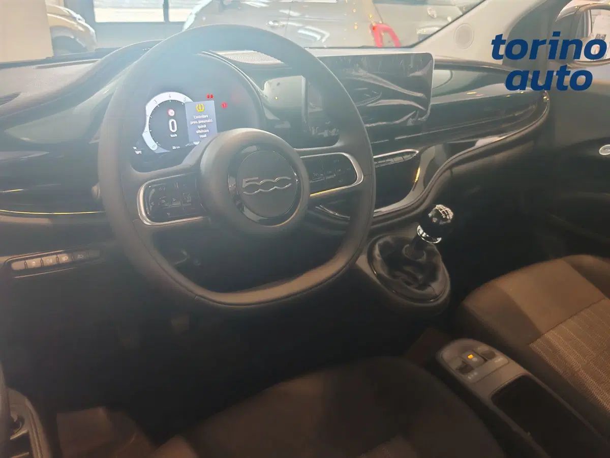 Fiat 500 nuova a Torino (6)