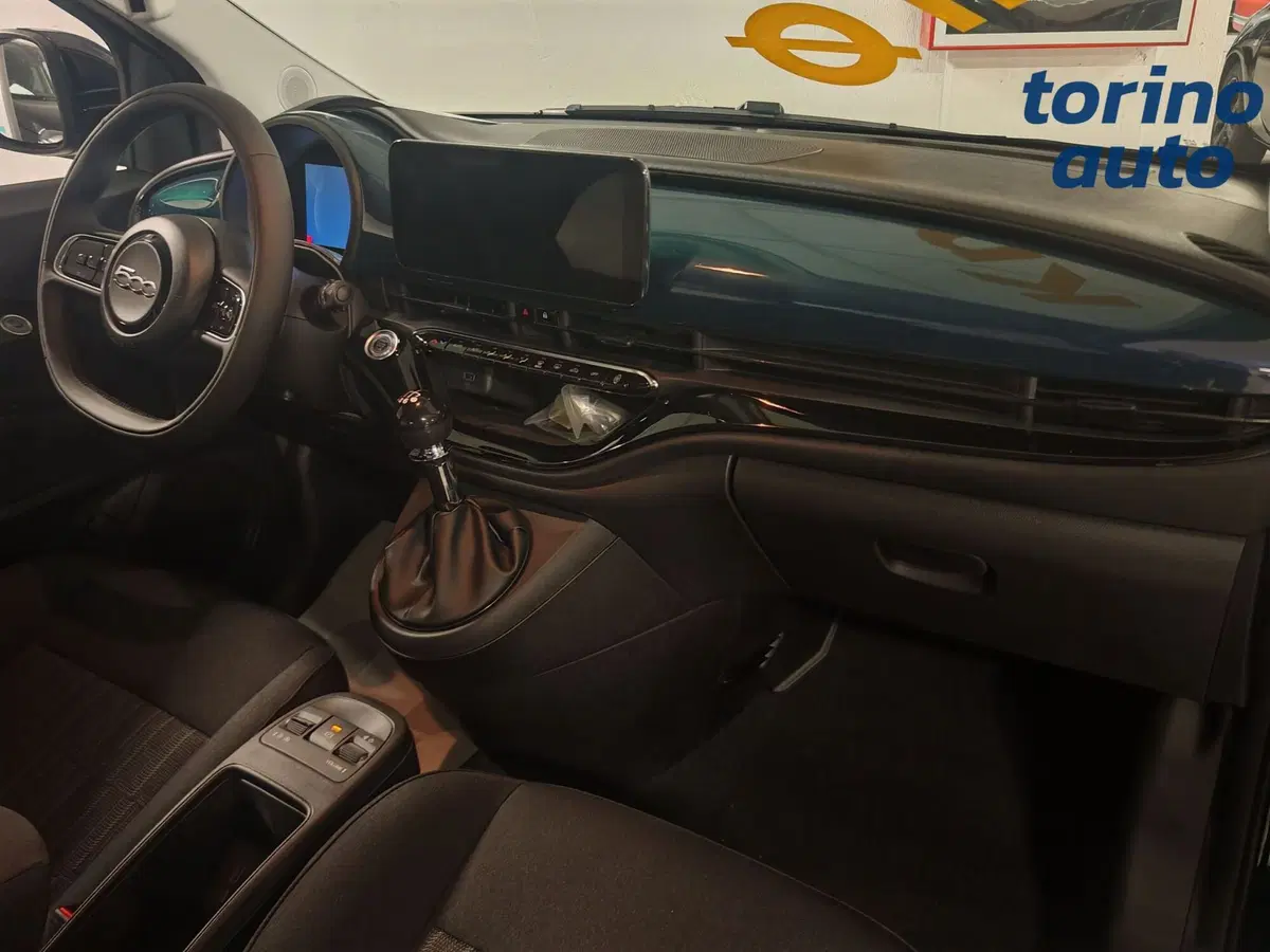 Fiat 500 nuova a Torino (4)