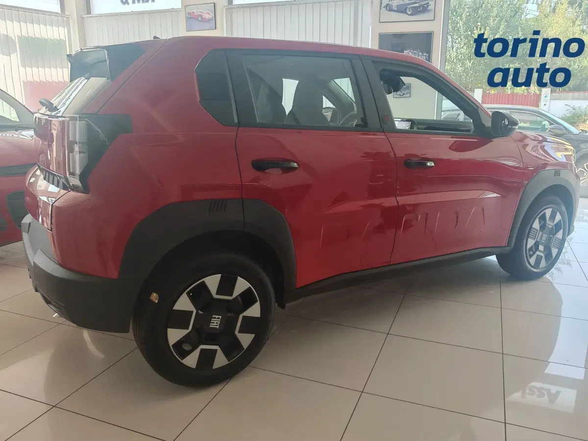 Fiat Grande Panda nuova a Torino (4)