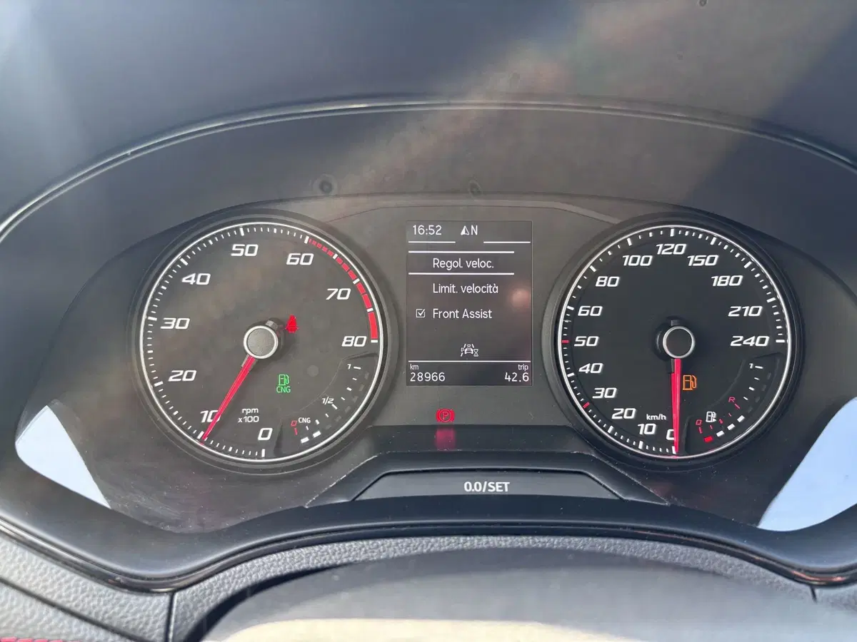 SEAT Ibiza usata a Ancona (14)