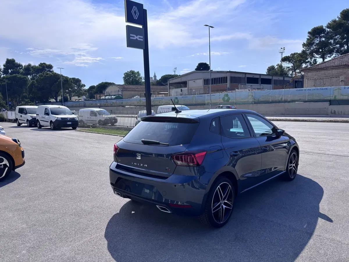 SEAT Ibiza usata a Ancona (5)