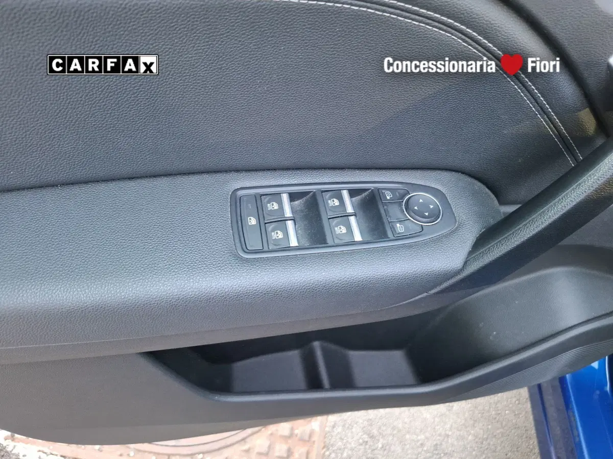 Renault Captur usata a Latina (17)