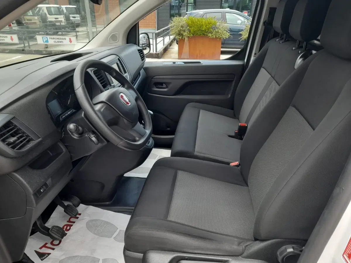 Fiat Scudo Furgone usata a L'Aquila (11)