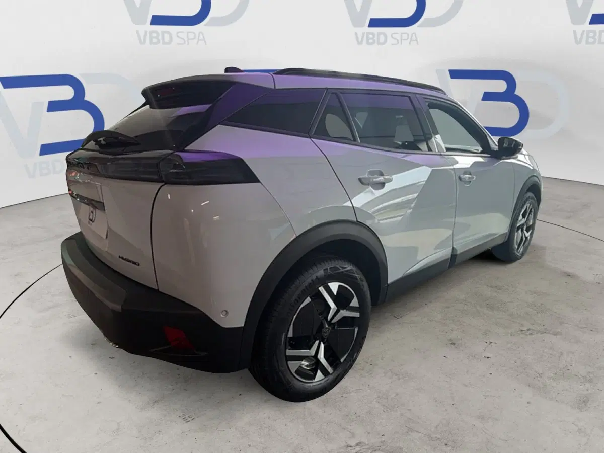 Peugeot 2008 nuova a Milano (6)
