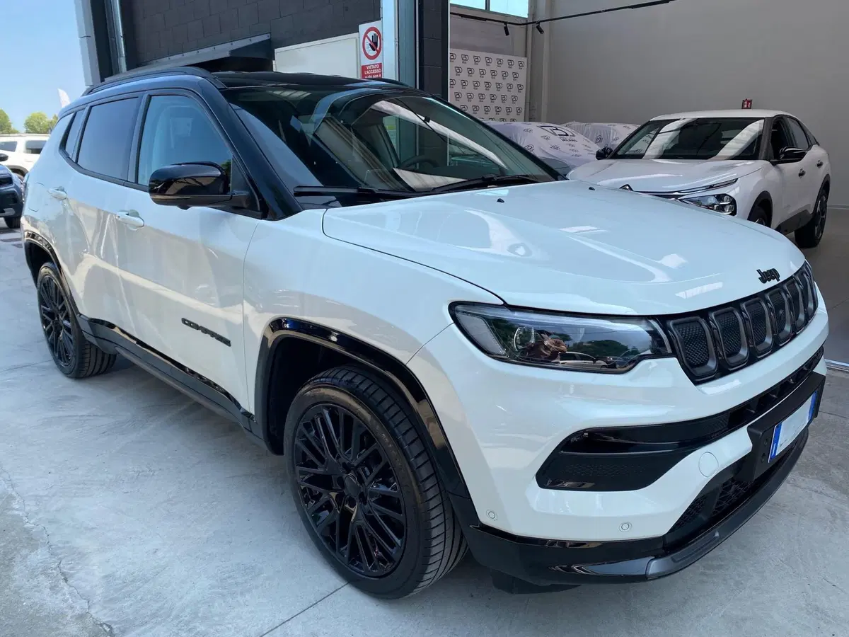 Jeep Compass usata a Milano (7)