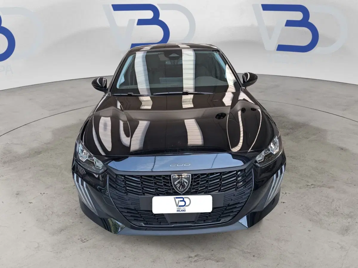 Peugeot 208 usata a Milano (3)