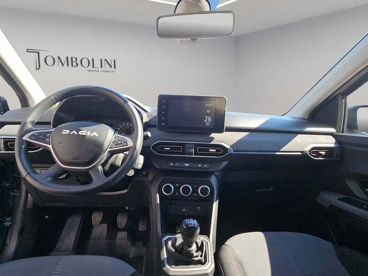 Dacia Sandero usata a Perugia (11)