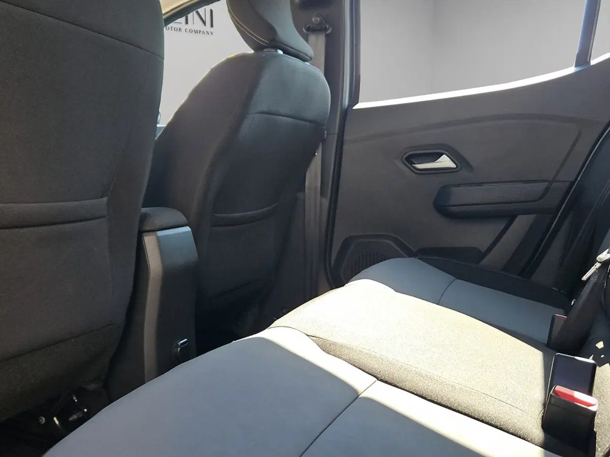 Dacia Sandero usata a Perugia (9)