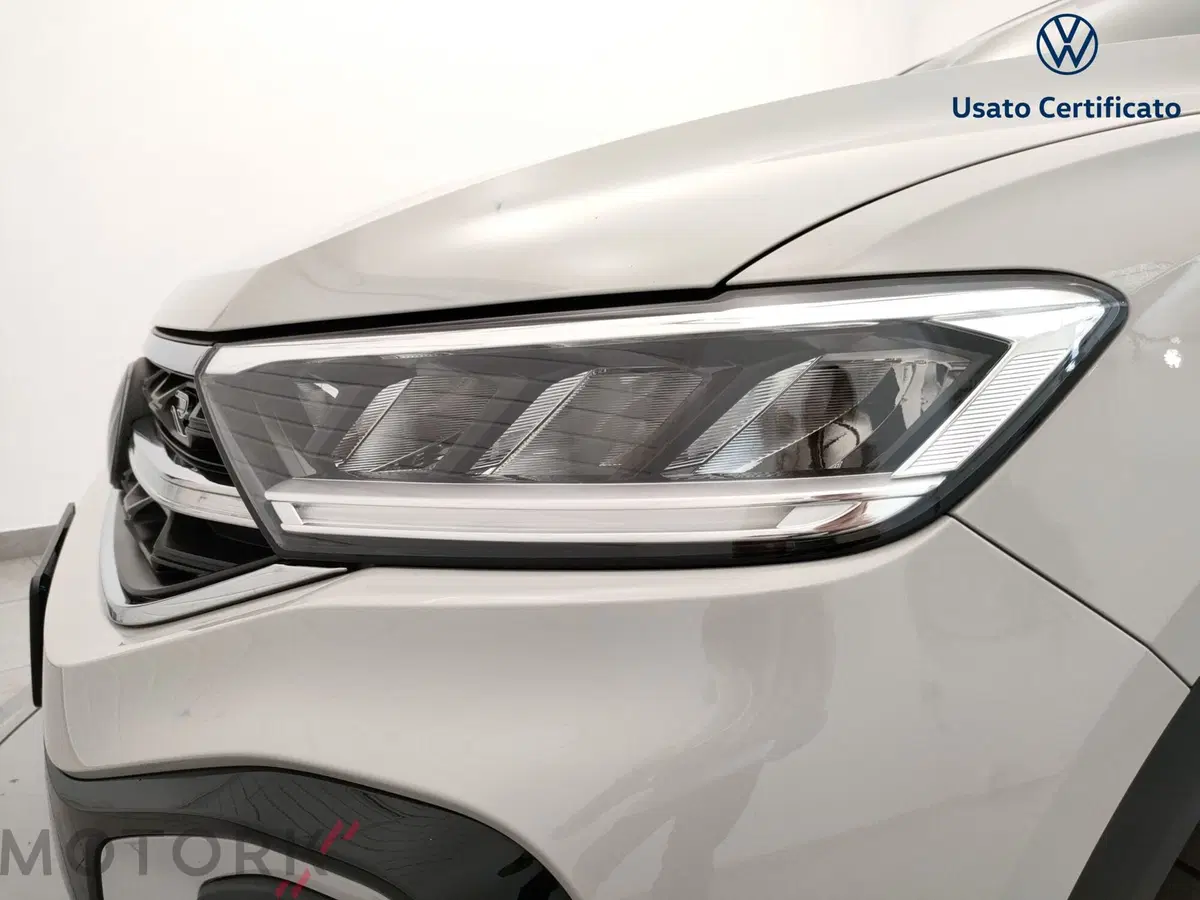 Volkswagen T-Roc usata a Varese (7)