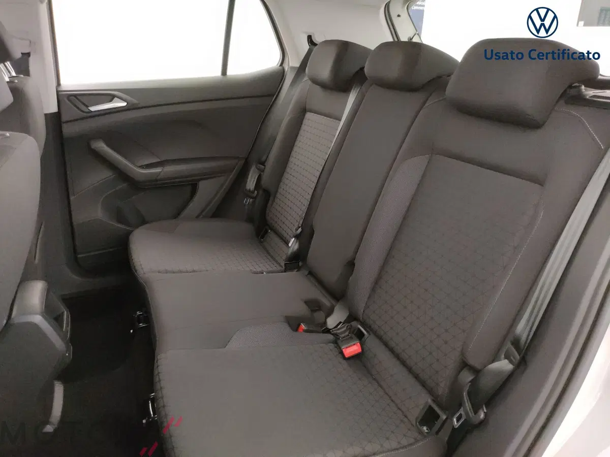 Volkswagen T-Cross usata a Varese (10)