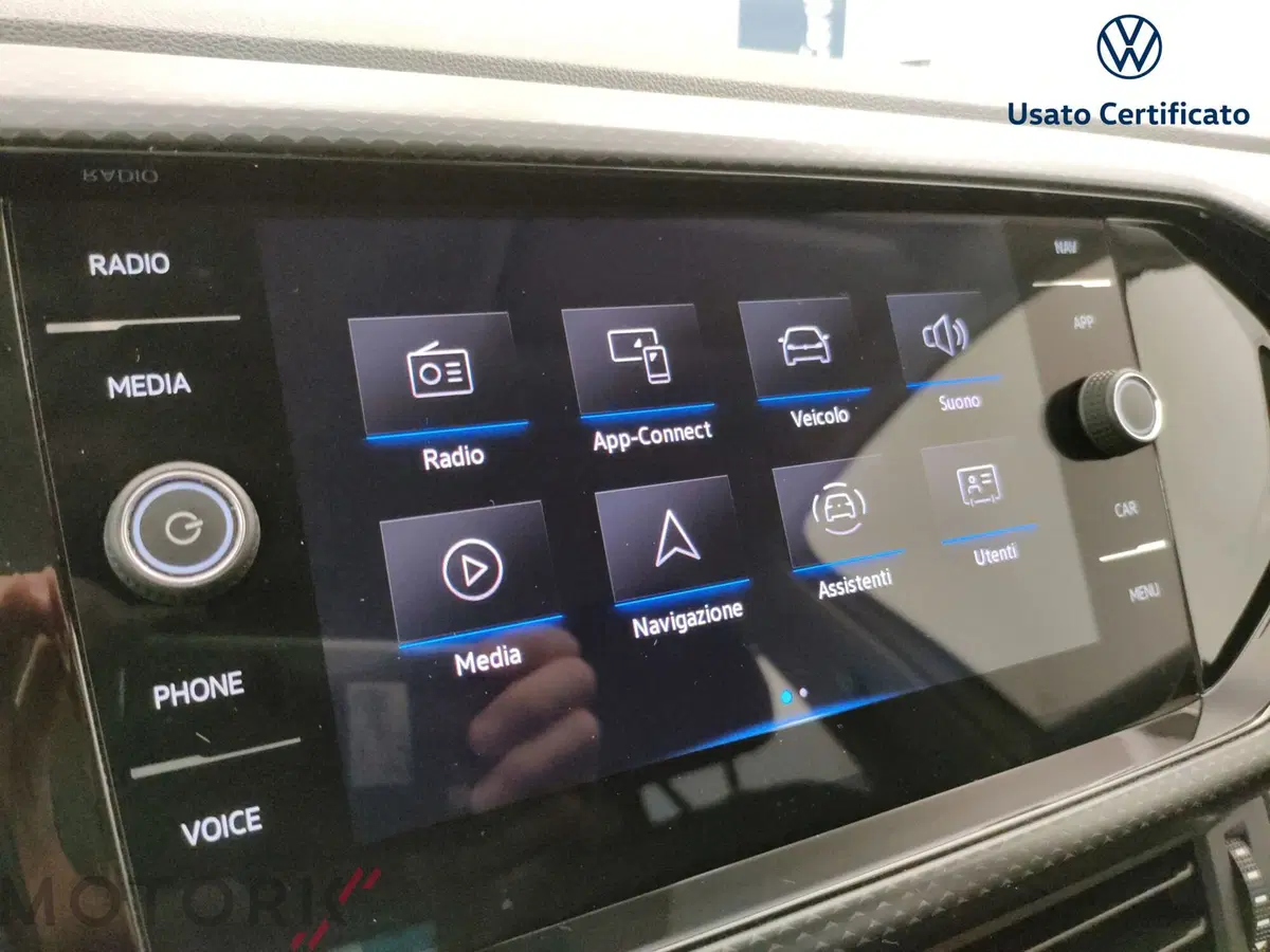 Volkswagen T-Cross usata a Varese (14)