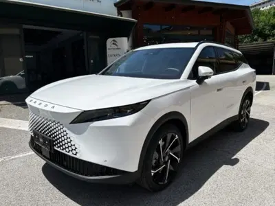 Omoda Omoda 7 SHS-P 1.5 tgdi phev Premium nuova a Potenza