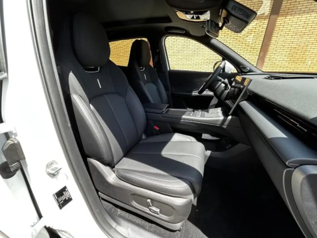 Omoda Omoda 7 SHS-P nuova a Potenza (12)