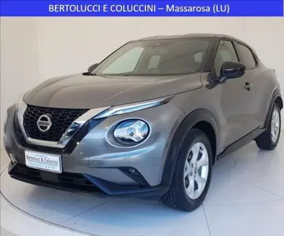 Nissan Juke 1.0 DIG-T 114 CV DCT Kiiro del 2021 usata a Massarosa