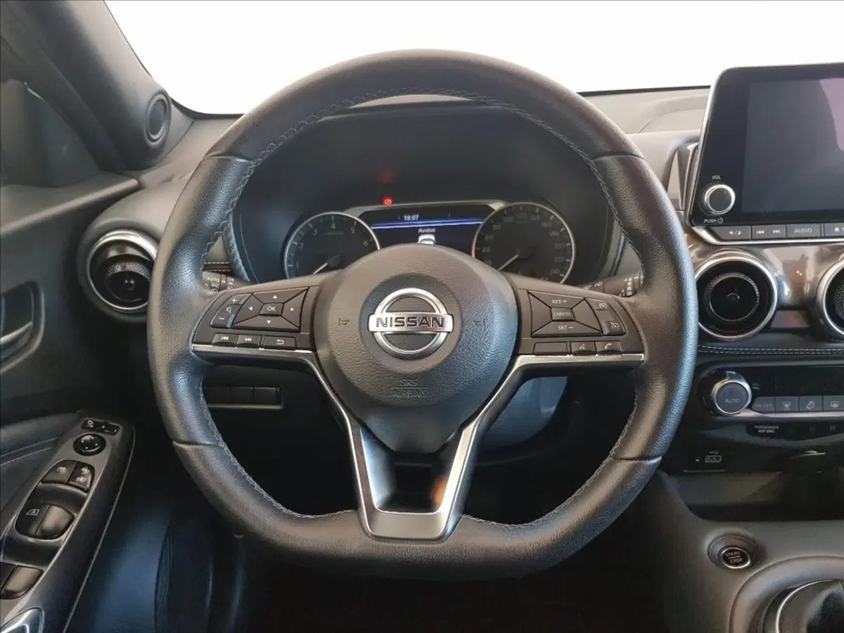 Nissan Juke usata a Lucca (14)