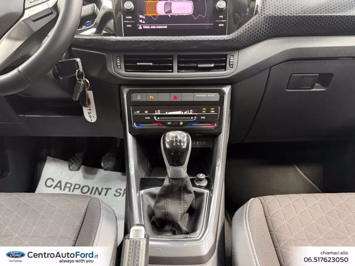 Volkswagen T-Cross usata a Roma (11)